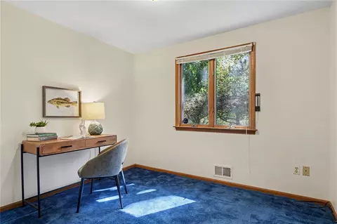 Bedroom - 33 Scotch Ln, Irondequoit, NY 14617 photo 3 of 10