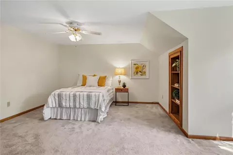 Bedroom - 33 Scotch Ln, Irondequoit, NY 14617 photo 5 of 10