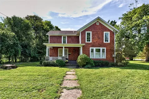 17 Maple St, Wheatland, NY 14546