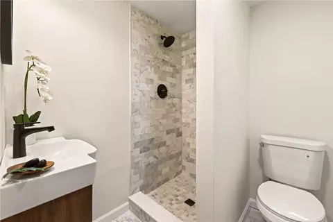 Bath - 362 Hillview Dr, Irondequoit, NY 14622 photo 1 of 4