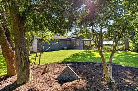 Exterior - 362 Hillview Dr, Irondequoit, NY 14622 photo 3 of 7