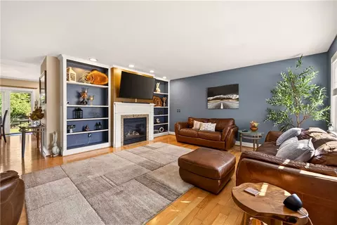 Living - 8 Nile Dr, Irondequoit, NY 14622 photo 1 of 3