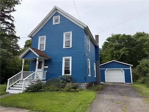 18 Coomes St, Norwich, NY 13815