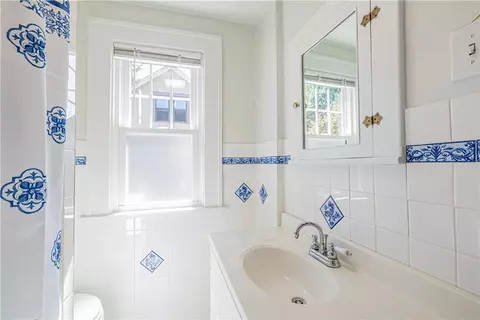 Bath - 35 Poppy St, Irondequoit, NY 14617 photo 1 of 1