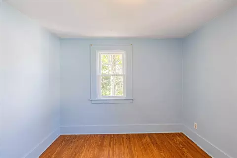 Bedroom - 35 Poppy St, Irondequoit, NY 14617 photo 5 of 7