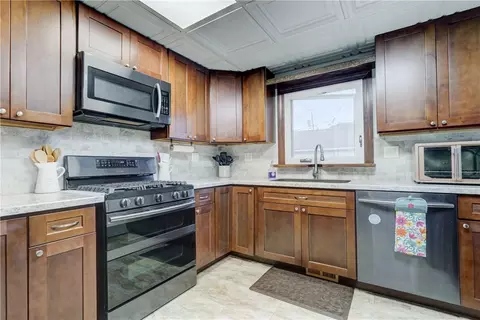 Kitchen - 27 Biltmore Dr, Irondequoit, NY 14617 photo 1 of 1