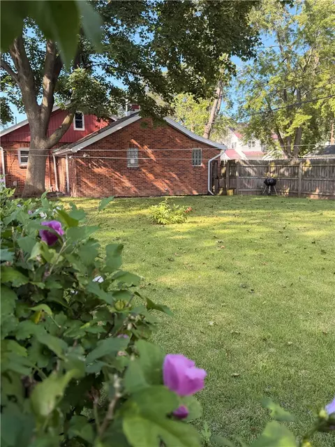Exterior - 209 Armstrong Ave, Irondequoit, NY 14617 photo 2 of 11