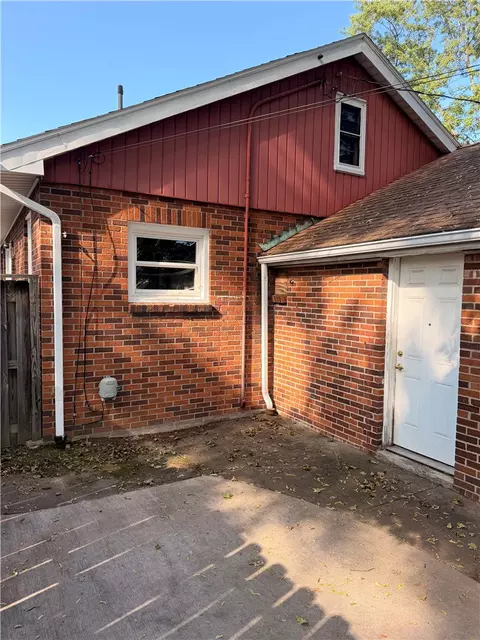 Exterior - 209 Armstrong Ave, Irondequoit, NY 14617 photo 7 of 11