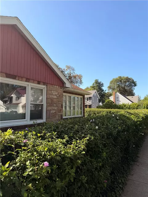 Exterior - 209 Armstrong Ave, Irondequoit, NY 14617 photo 3 of 11