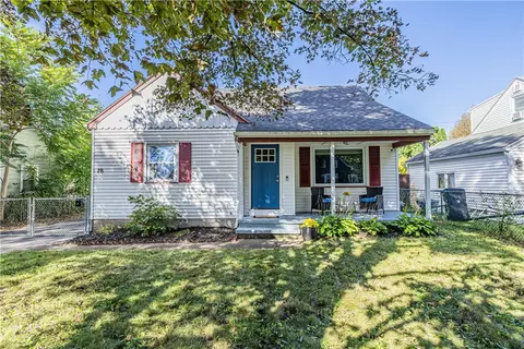 78 Pearson St, Rochester, NY 14612