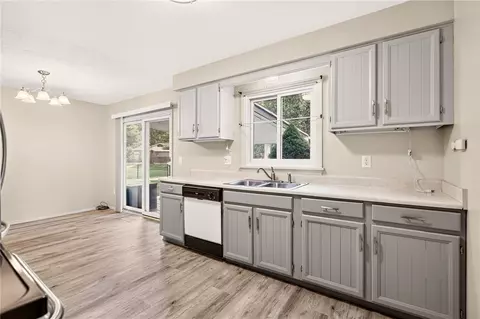 Kitchen - 16 Ramsgate Dr, Gates, NY 14624 photo 1 of 2