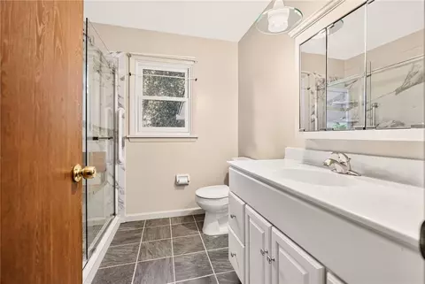Bath - 16 Ramsgate Dr, Gates, NY 14624 photo 1 of 1