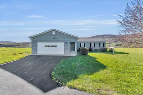 1601 Narrow Notch Rd, Hobart, NY 13788
