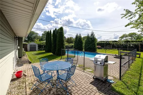 Exterior - 105 Pine Tree Ln, Irondequoit, NY 14617 photo 7 of 7