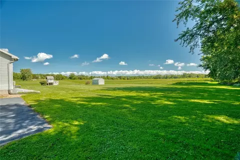 Exterior - 286 Phillips Rd, Webster, NY 14580 photo 10 of 10