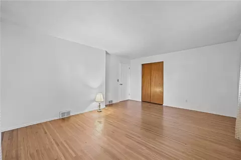 Living - 135 Dierdre Dr, Irondequoit, NY 14617 photo 4 of 6