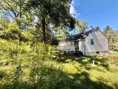 Exterior - 215 King Rd E, Ithaca, NY 14850 photo 1 of 3