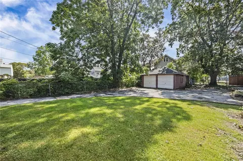 Exterior - 35 Malling Dr, Rochester, NY 14621 photo 5 of 5