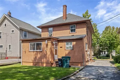 Exterior - 35 Malling Dr, Rochester, NY 14621 photo 4 of 5