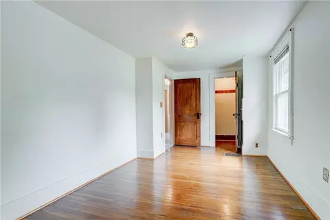 Bedroom - 151 Hurstbourne Rd, Irondequoit, NY 14609 photo 7 of 12