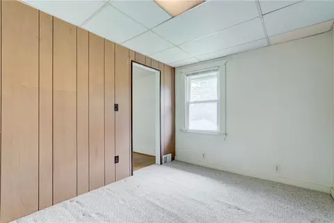 Bedroom - 151 Hurstbourne Rd, Irondequoit, NY 14609 photo 9 of 12