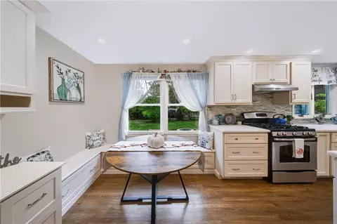 Kitchen - 947 Copperkettle Rd, Webster, NY 14580 photo 1 of 6