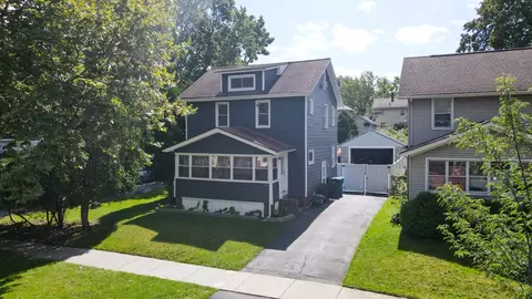 351 Knickerbocker Ave, Rochester, NY 14615