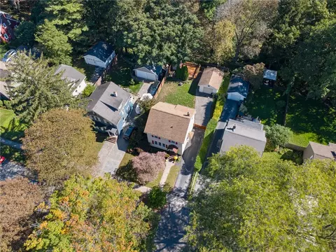 View/Area - 235 Wildmere Rd, Irondequoit, NY 14617 photo 2 of 6