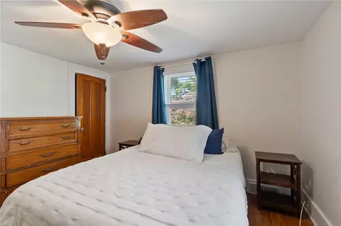 Bedroom - 235 Wildmere Rd, Irondequoit, NY 14617 photo 2 of 8
