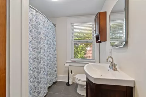 Bath - 235 Wildmere Rd, Irondequoit, NY 14617 photo 1 of 3