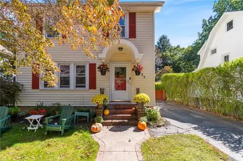 235 Wildmere Rd, Irondequoit, NY 14617