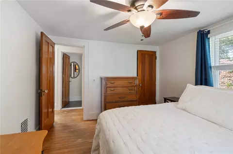 Bedroom - 235 Wildmere Rd, Irondequoit, NY 14617 photo 3 of 8