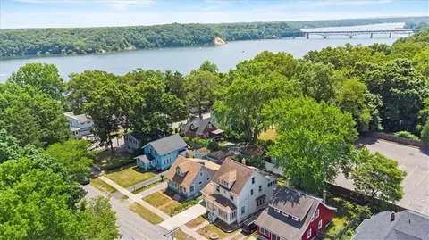 View/Area - 247 Point Pleasant Rd, Irondequoit, NY 14622 photo 3 of 3