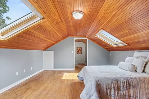 Bedroom - 4 Chimayo Rd, Irondequoit, NY 14617 photo 1 of 6