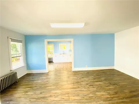 Living - 103 Elizabeth St, Waterloo, NY 13165 photo 4 of 4