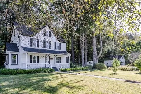 438 Dry Brook Rd, Middletown, NY 12406