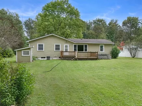Exterior - 7 N Canal St, Lyons, NY 14489 photo 2 of 8