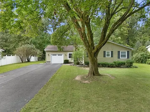 Exterior - 7 N Canal St, Lyons, NY 14489 photo 3 of 8