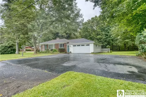 3705 Bard Rd, Pomfret, NY 14718