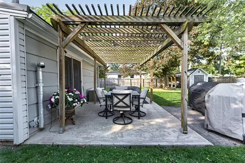 Exterior - 200 Brower Rd, Irondequoit, NY 14622 photo 6 of 10