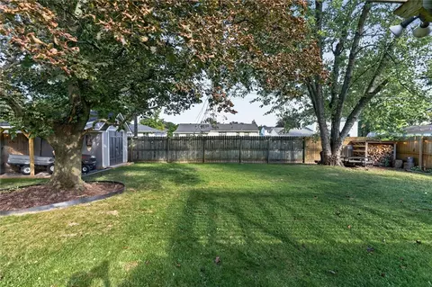 Exterior - 200 Brower Rd, Irondequoit, NY 14622 photo 3 of 10
