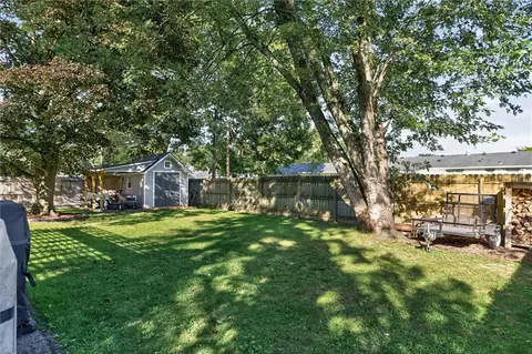 Exterior - 200 Brower Rd, Irondequoit, NY 14622 photo 8 of 10