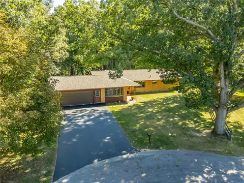 View/Area - 546 Crest Cir, Webster, NY 14580 photo 1 of 1