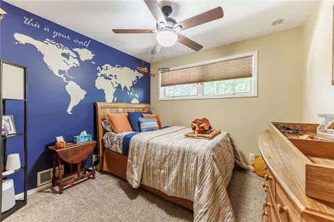 Bedroom - 546 Crest Cir, Webster, NY 14580 photo 2 of 4