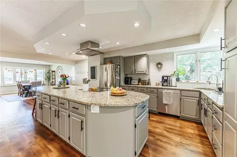 Kitchen - 546 Crest Cir, Webster, NY 14580 photo 6 of 6