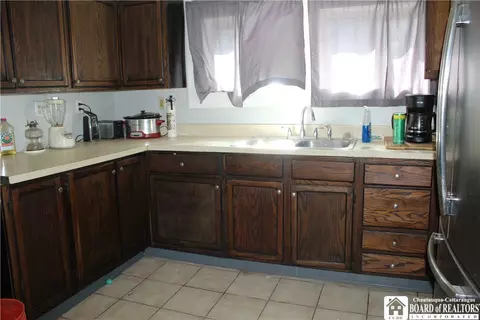 Kitchen - 306 Robin St, Dunkirk, NY 14048 photo 2 of 2