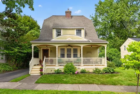 97 Croydon Rd, Rochester, NY 14610