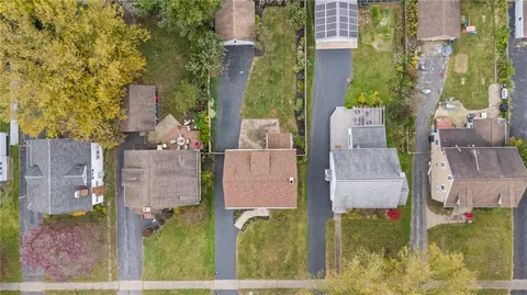 View/Area - 68 Thornton Rd, Irondequoit, NY 14617 photo 4 of 4