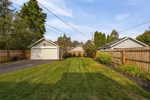 Exterior - 68 Thornton Rd, Irondequoit, NY 14617 photo 3 of 14