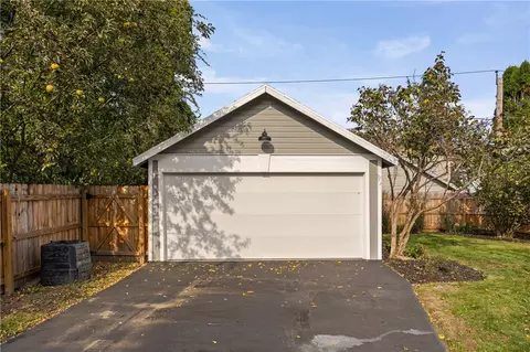 Exterior - 68 Thornton Rd, Irondequoit, NY 14617 photo 8 of 14